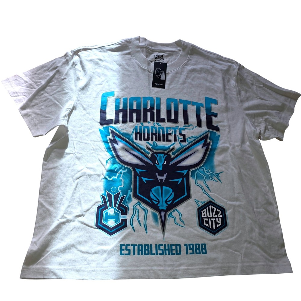 NBA Charlotte Hornets Buzz City Graphic T-Shirt Mens XL White Boxy Fit NEW